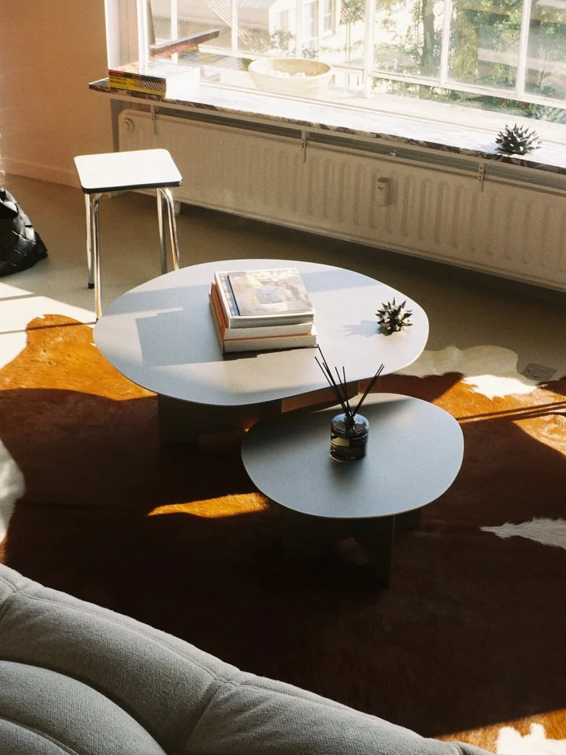 Coffee Table - 1.0 - Stainless Steel