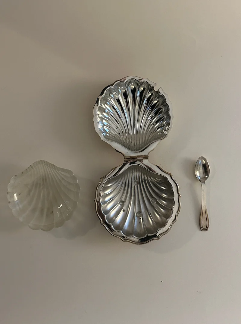 Shell Shaped Butter Dish