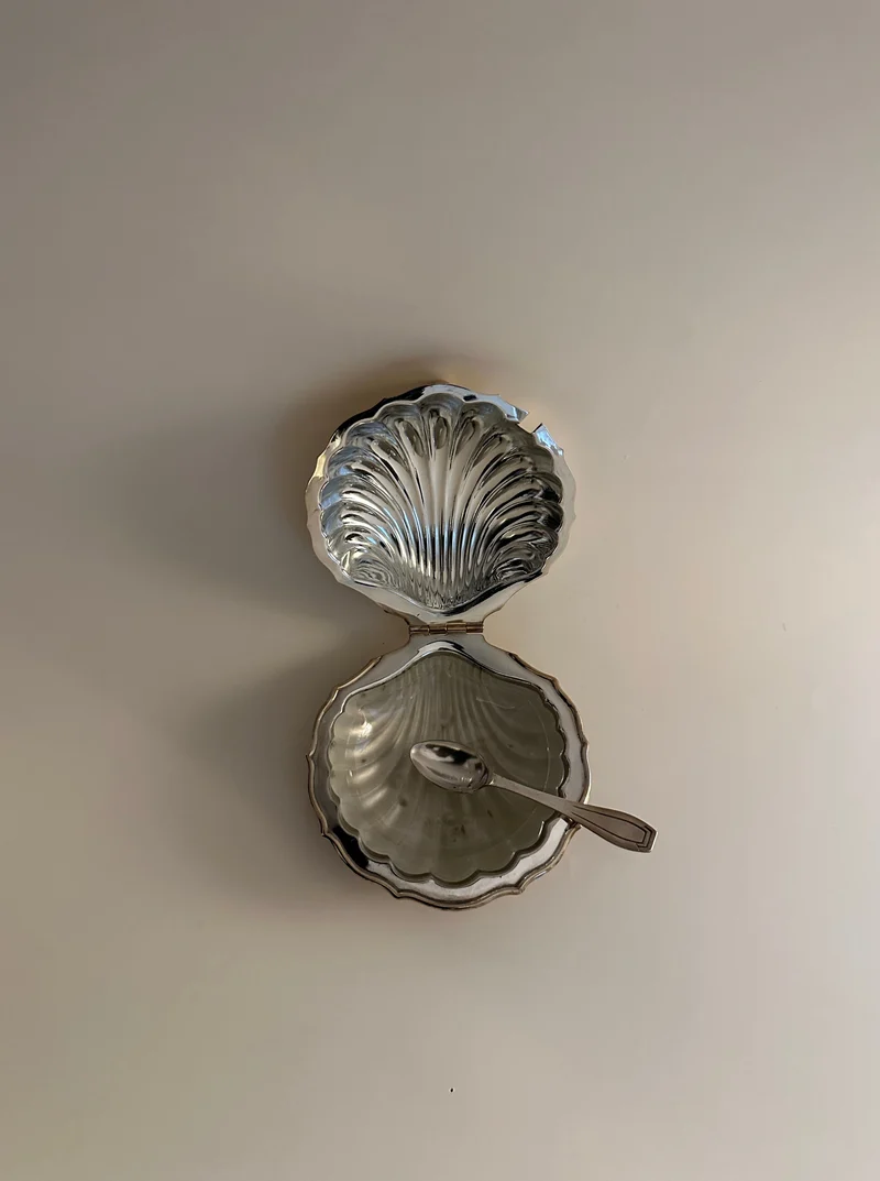 Shell Shaped Butter Dish