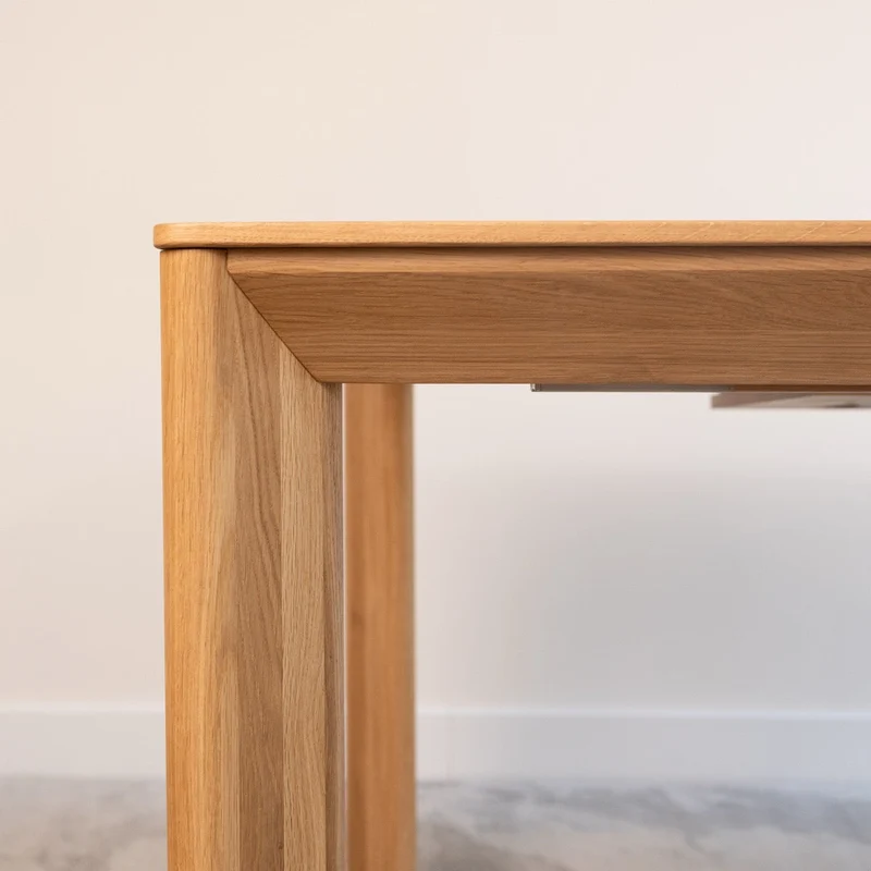 Table de salle à manger fixe en chêne massif DITA | VESKOR