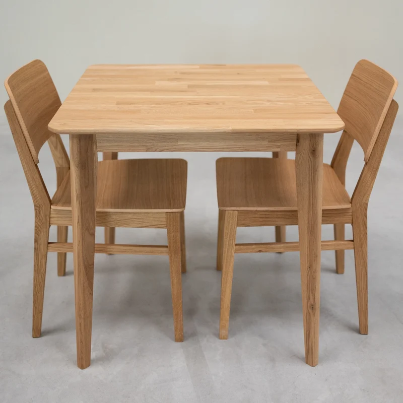 Table de salle à manger carrée en chêne massif GUSTAF | NordicStory