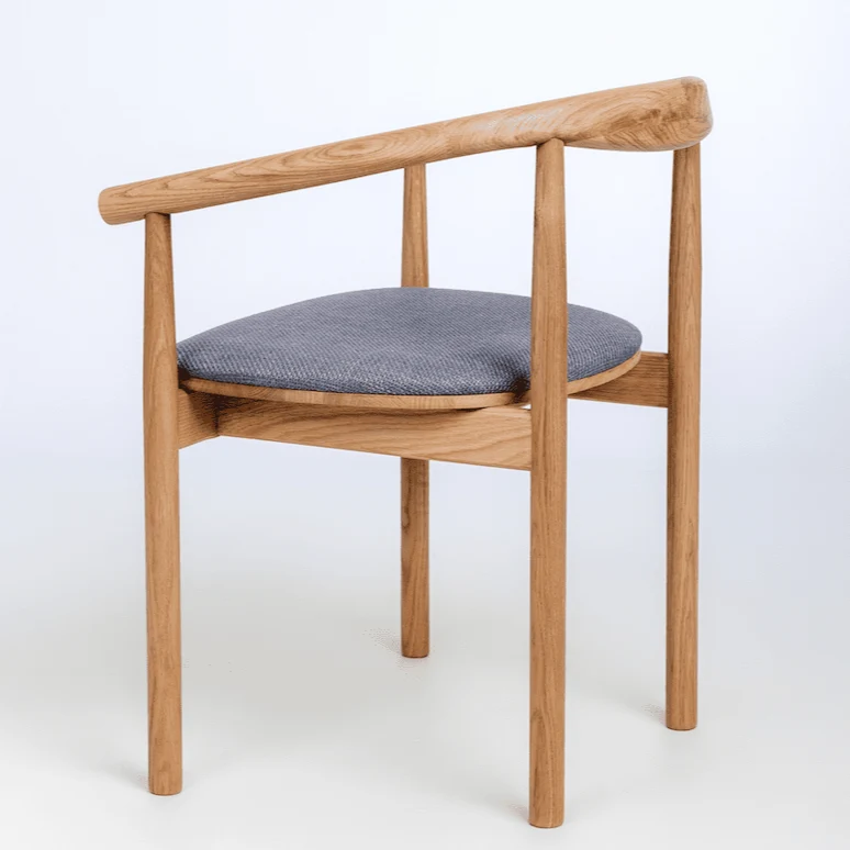 Lot de 2 ou 4 chaises en chêne massif rembourrées Lea | NordicStory