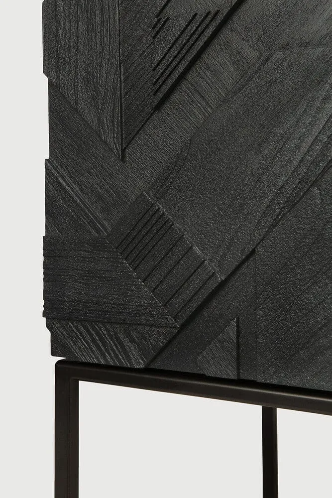 Ethnicraft Armoire - Graphic