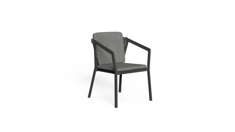 Nova chaise de salle à manger pour l'extérieur