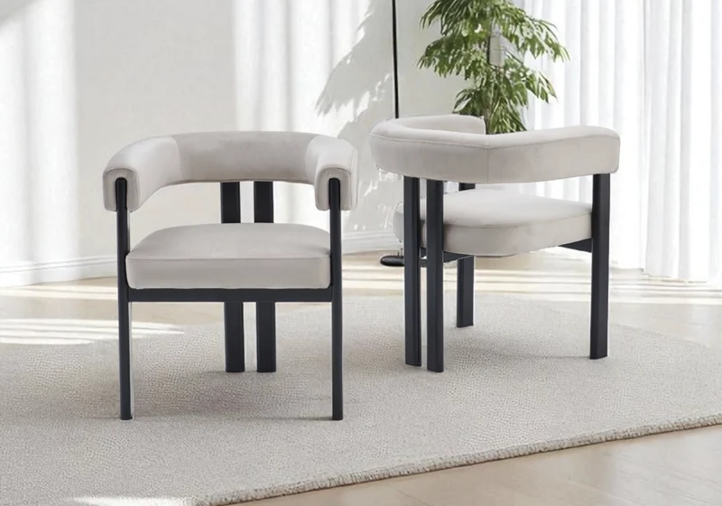 Chaises arrondies velours taupe et pieds noirs - Livo x2