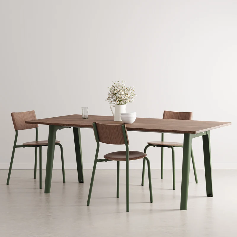 Table à manger NEW MODERN - noyer éco-certifié