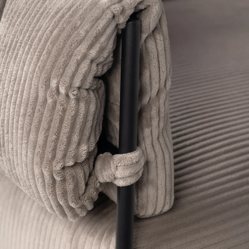 Fauteuil lounge avec accoudoirs en velours côtelé taupe clair - DOMCO