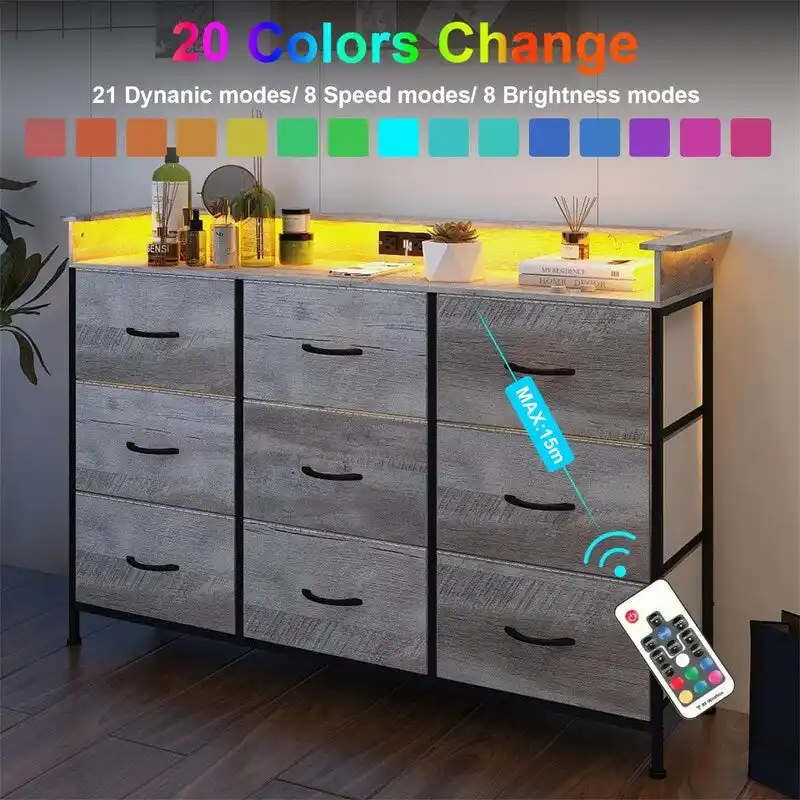 Commode en tissu à 4 tiroirs avec lumière LED et ports de charge, blanche