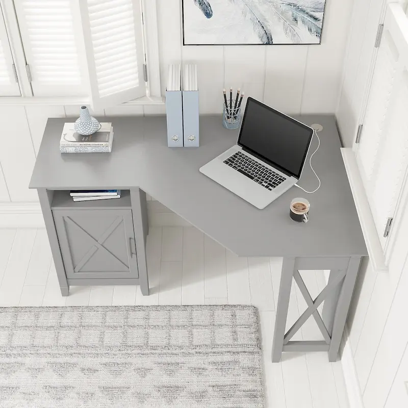 Bureau d'angle informatique 54W avec armoire de rangement et casier ouvert