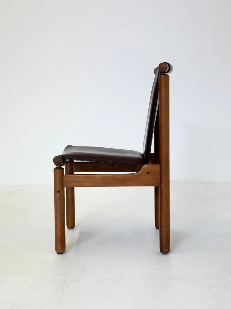 Set of Tapiovaara Dining Chairs by La Permanente Cantù