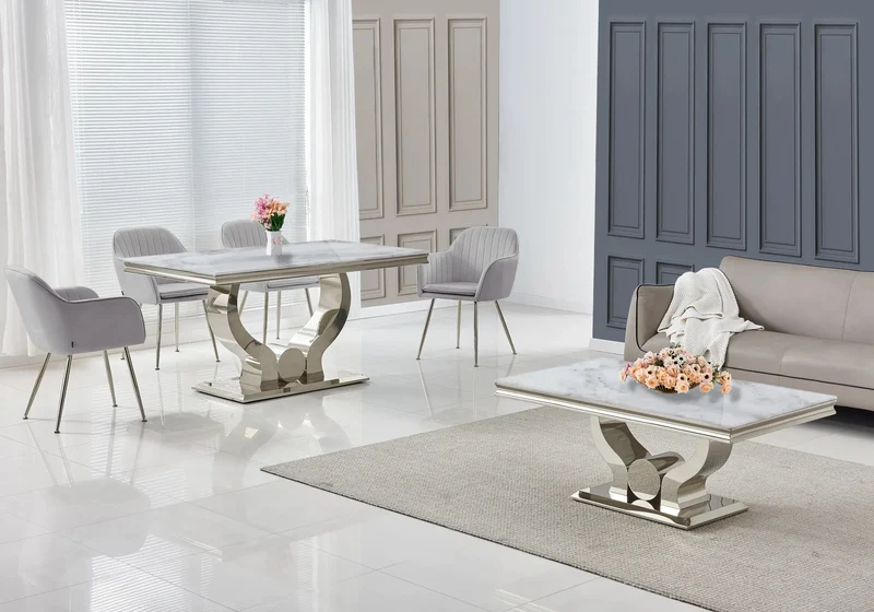 Ensemble table marbre beige et chaises argent – Omega