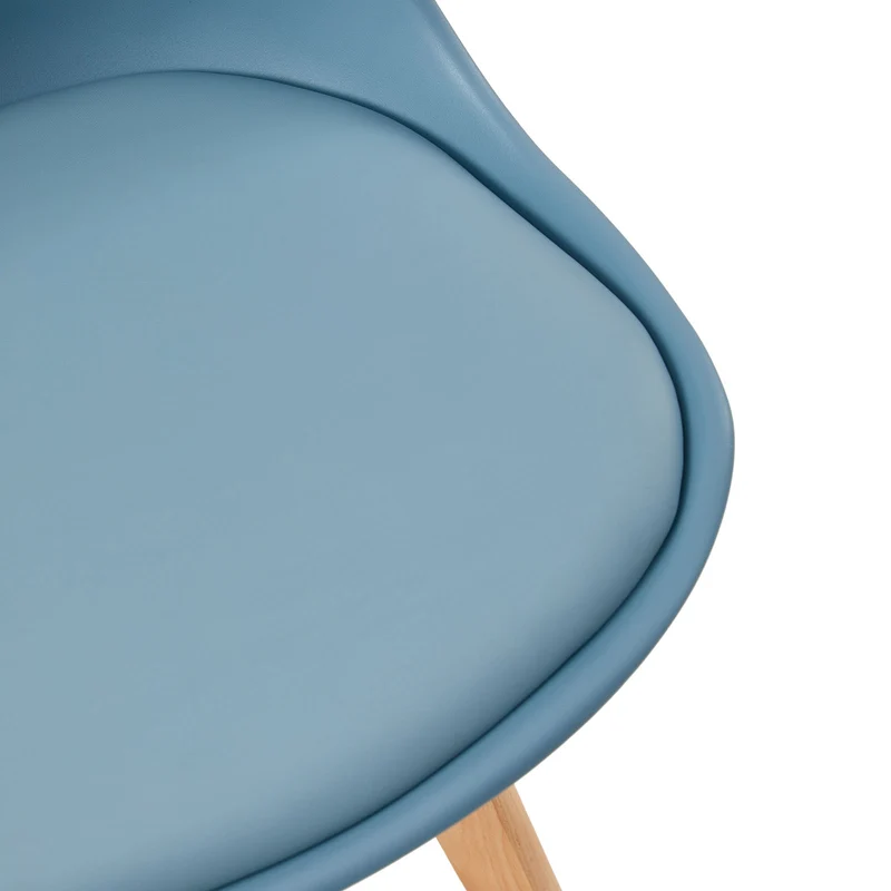 Chaise Scandinave de Salle à Manger en PP - Couleurs variées avec pieds Hêtre-Tulip