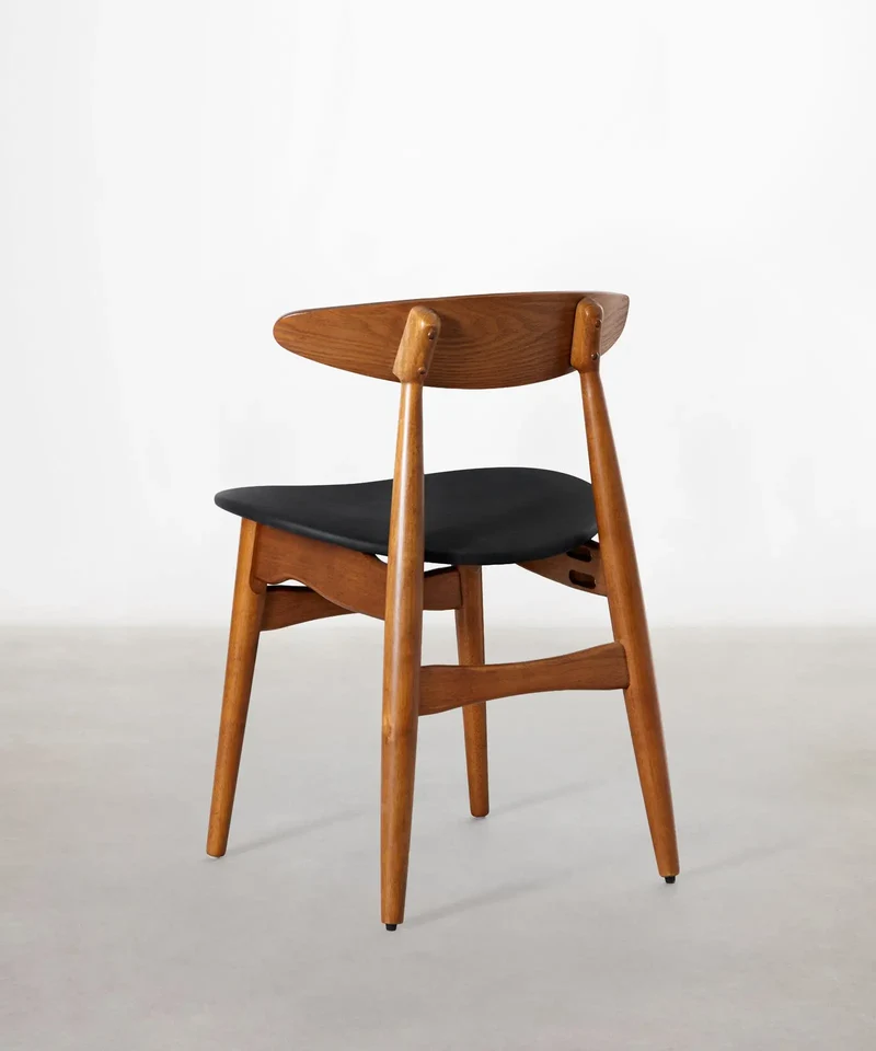 Silla de Comedor en Madera Acolchada Kyoto