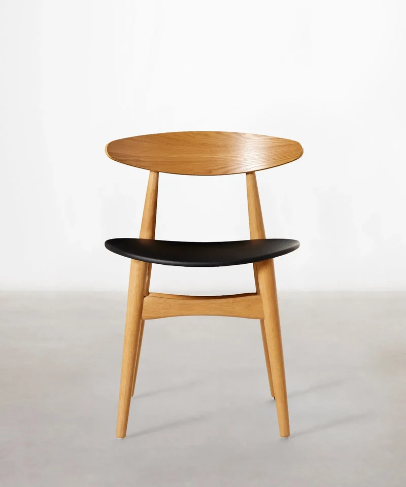 Silla de Comedor en Madera Acolchada Kyoto