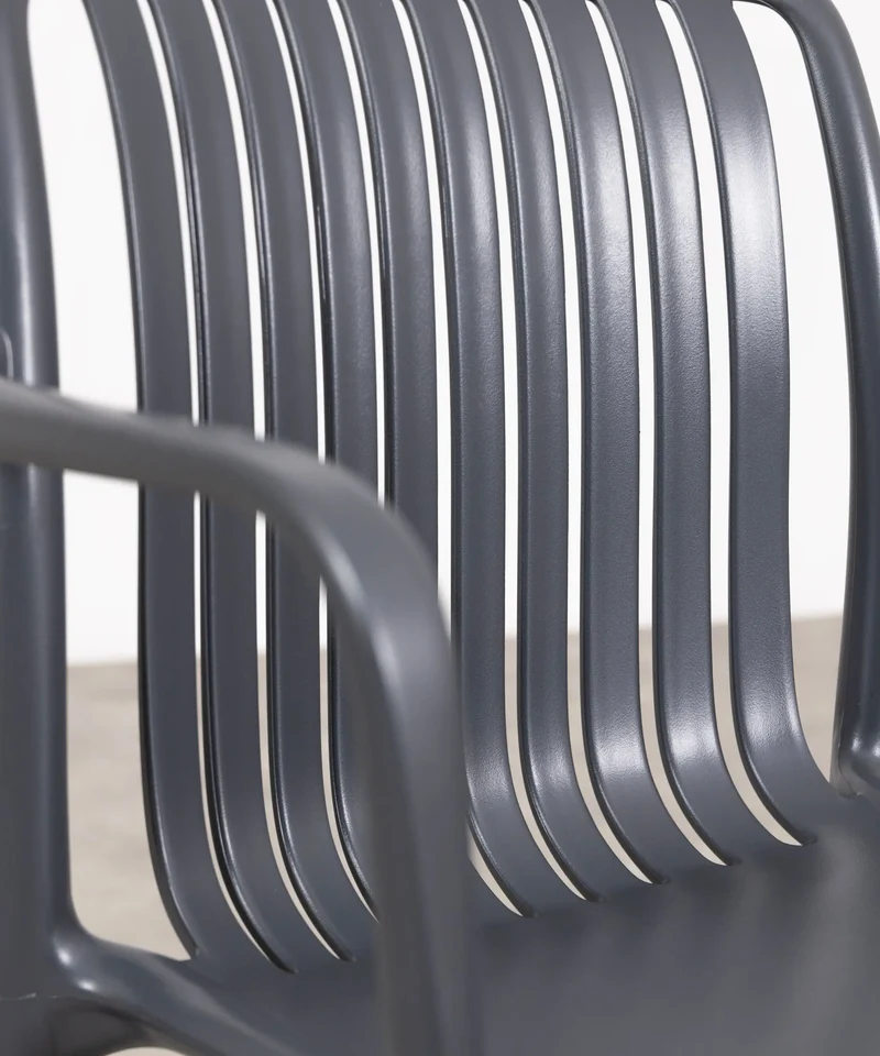 Silla de Polipropileno con Reposabrazos Kora Arms