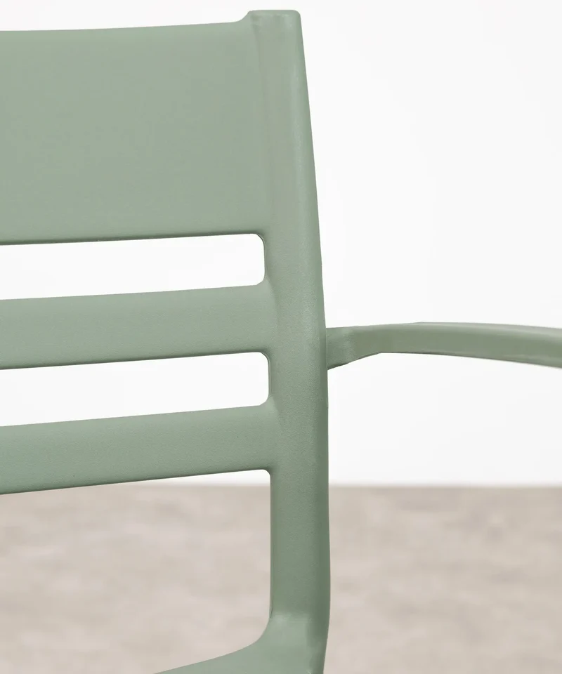 Silla de Polipropileno con Reposabrazos Nina Arms