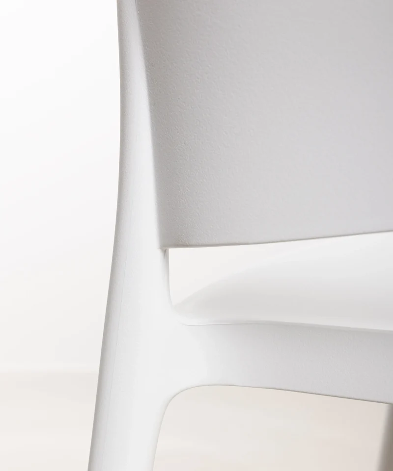 Silla de Polipropileno con Reposabrazos Liam