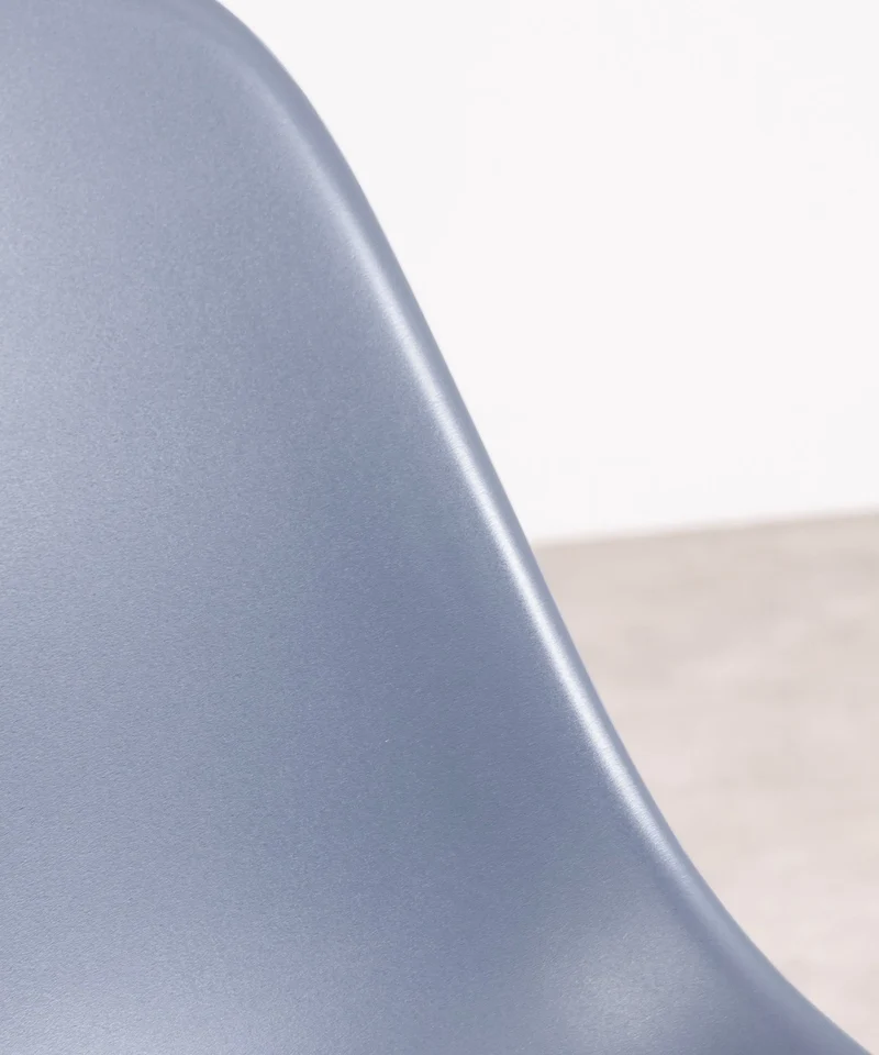Silla de Polipropileno y Madera Elon