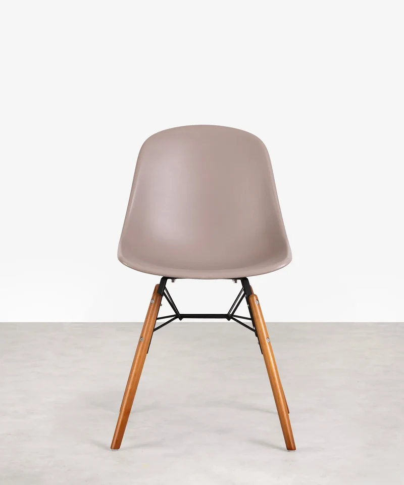 Silla de Polipropileno y Madera Elon