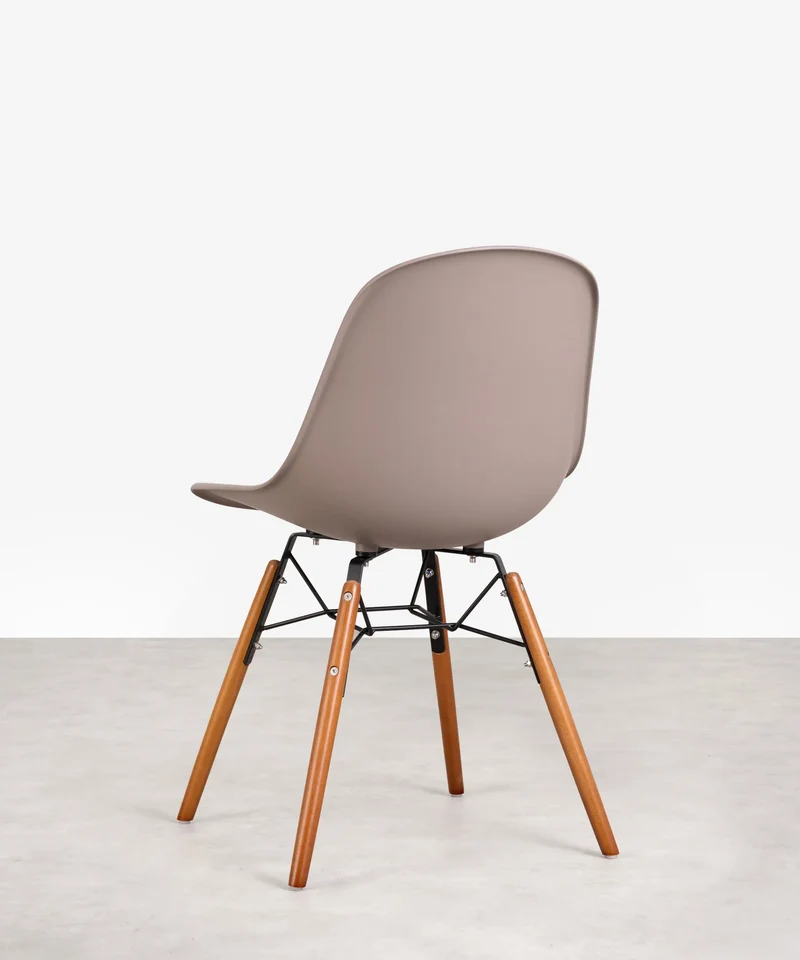 Silla de Polipropileno y Madera Elon