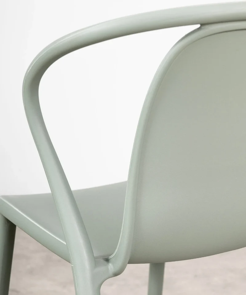 Silla de Polipropileno con Reposabrazos Gigi