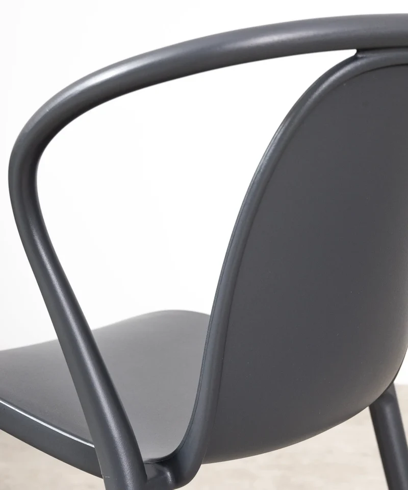 Silla de Polipropileno con Reposabrazos Gigi