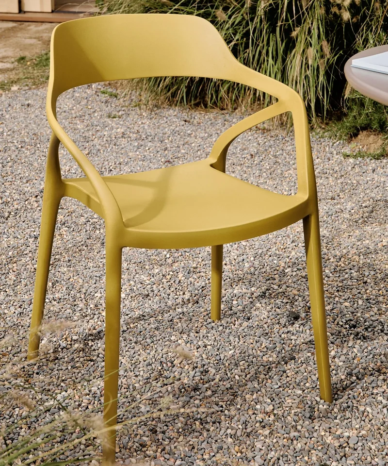 Silla de Polipropileno con Reposabrazos Grace
