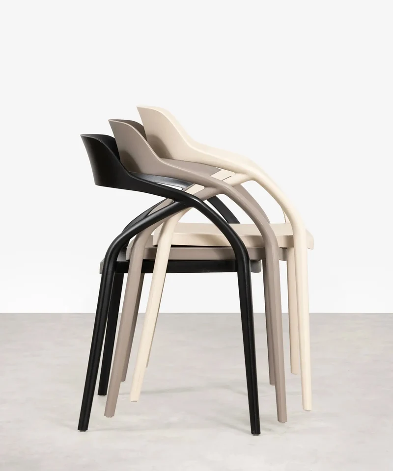 Silla de Polipropileno con Reposabrazos Grace