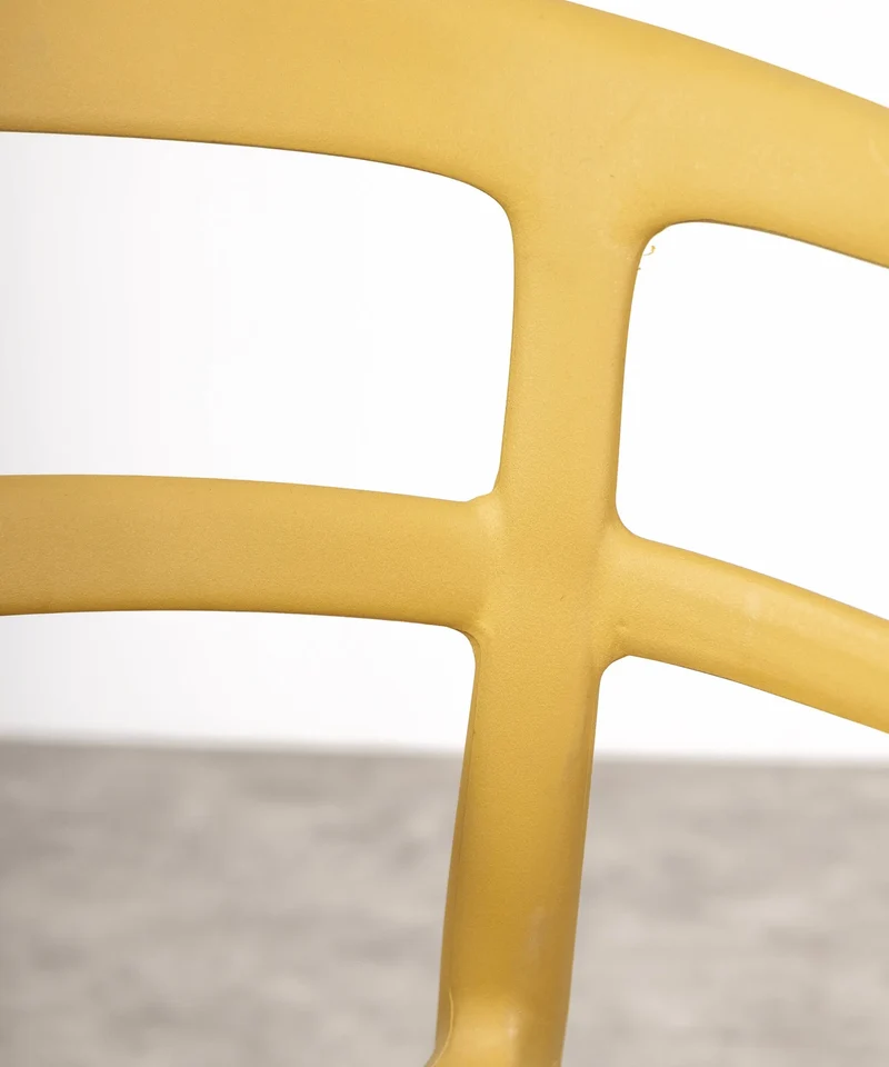 Silla de Polipropileno con Reposabrazos Nil
