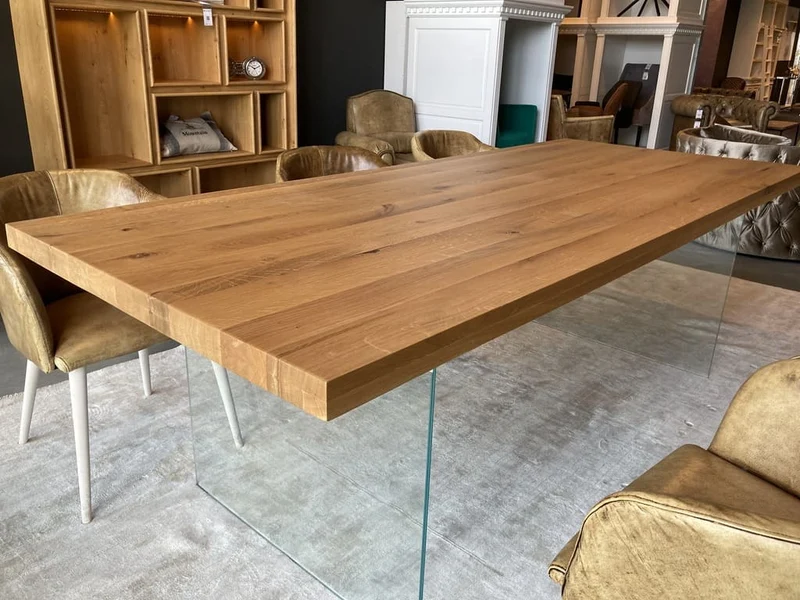 Table en chêne massif "NUBE" avec Pieds en Verre Trempé