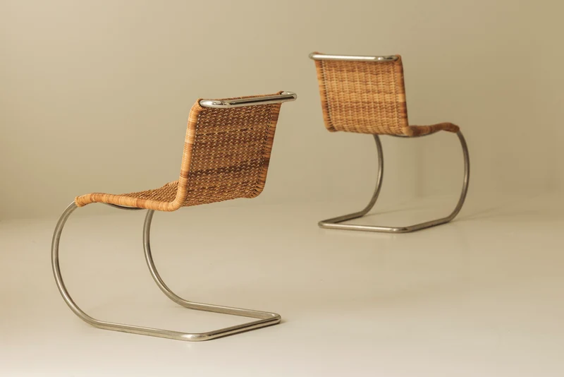 Ludwig Mies van der Rohe – B42 Cantilever Dining Chairs (Set of 4)