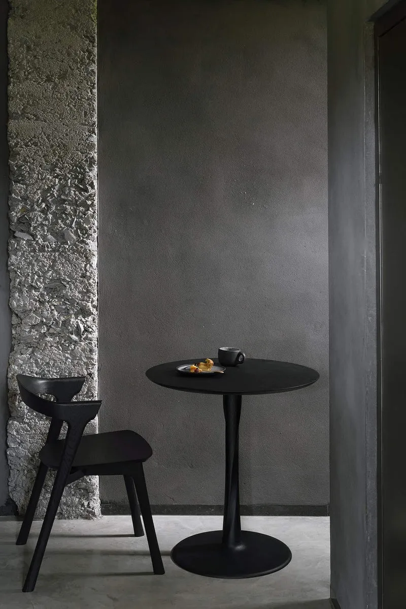 Table à manger ronde Ethnicraft - Torsion chêne noir