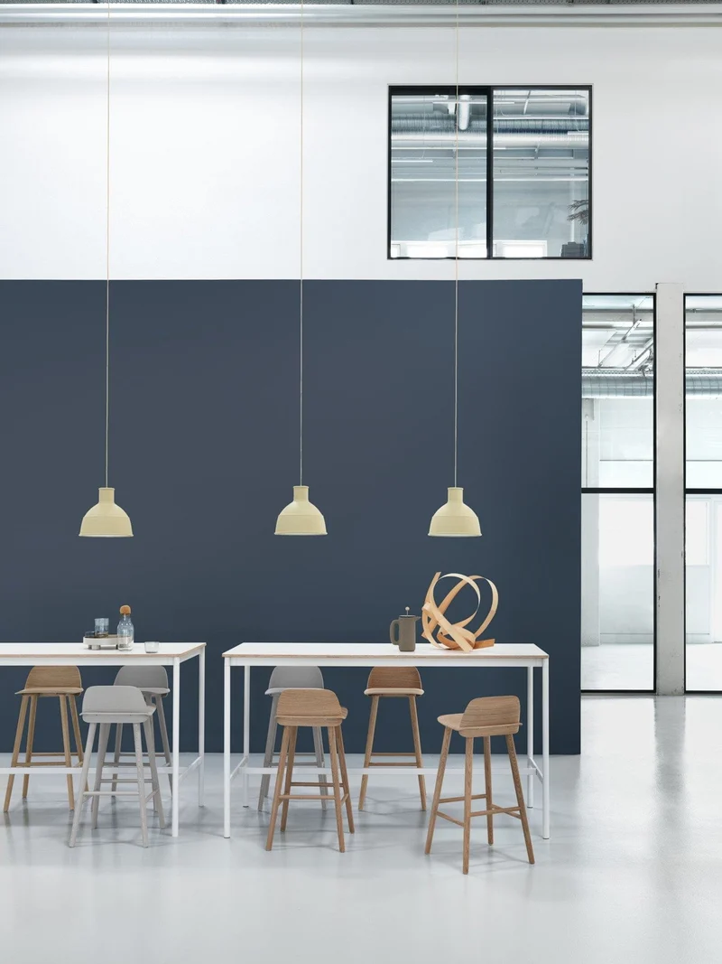 Table Muuto - Base High Table
