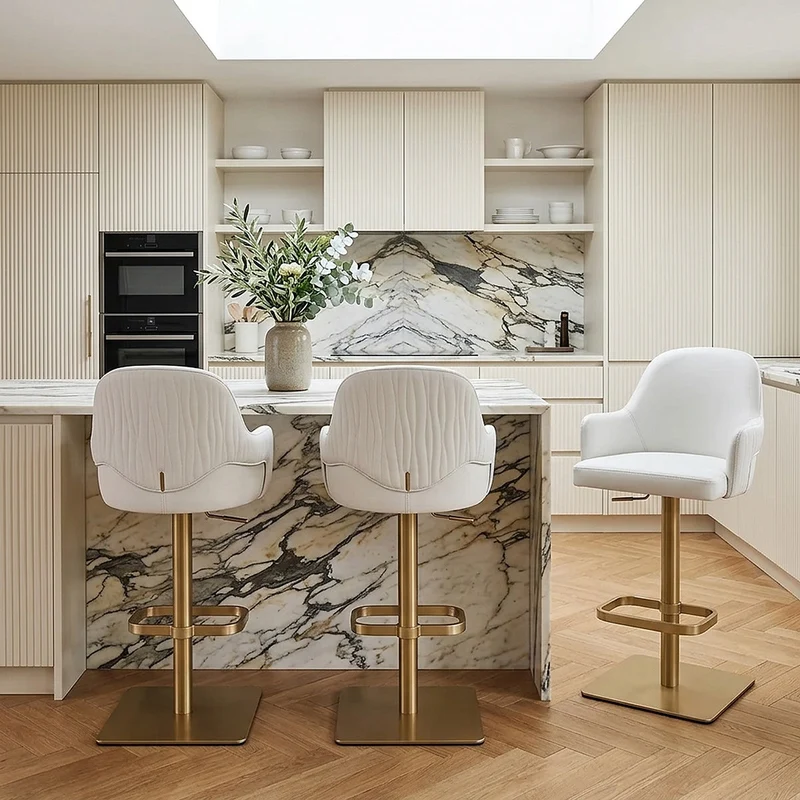 Tabouret de bar doré - Toni Blanc