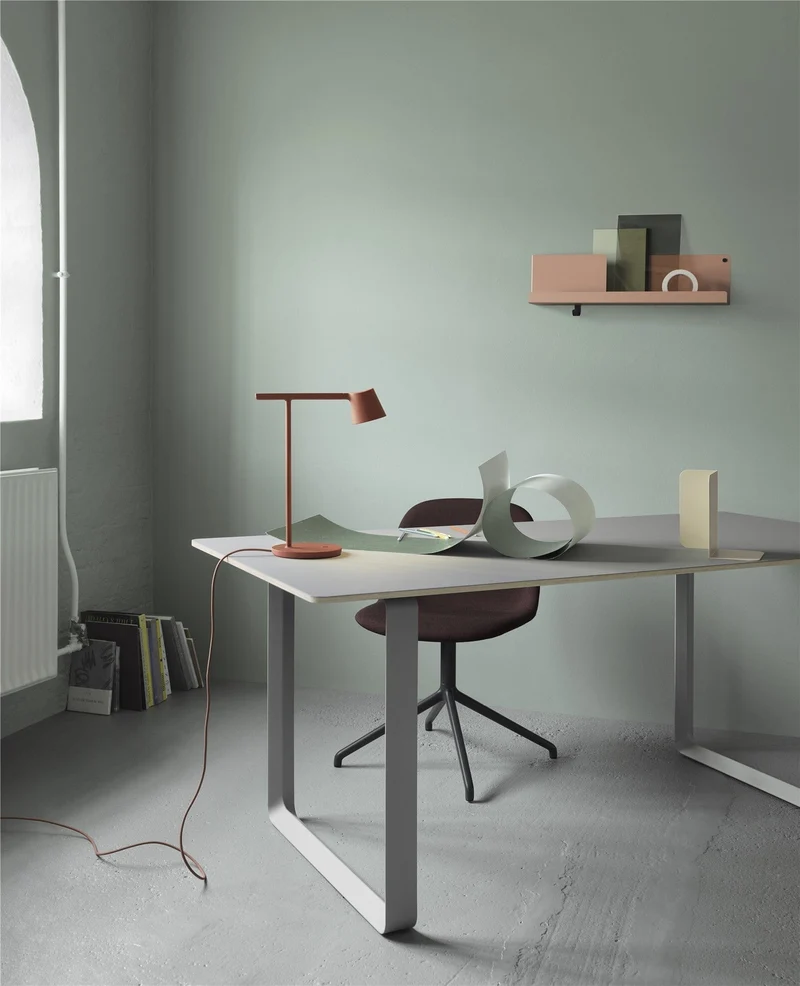 Lampe de table Muuto - Tip