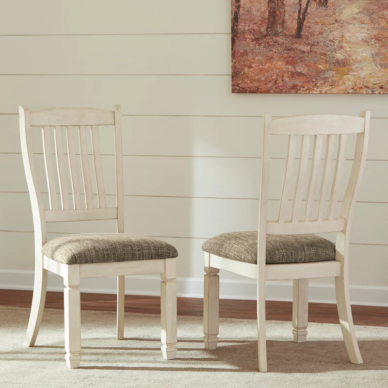 Ensemble de 2 chaises de salle à manger en bois avec assise rembourrée - Bolanburg