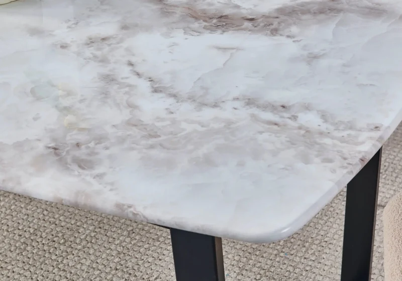Ensemble table chaise noire marbre beige - Lyly