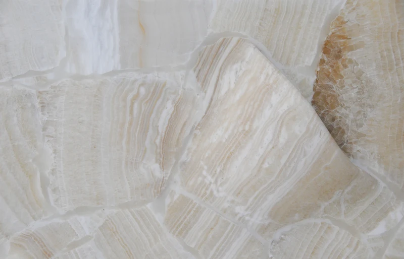 Eoli Credenza in White Onyx, Postmodern Sideboard/Cabinet