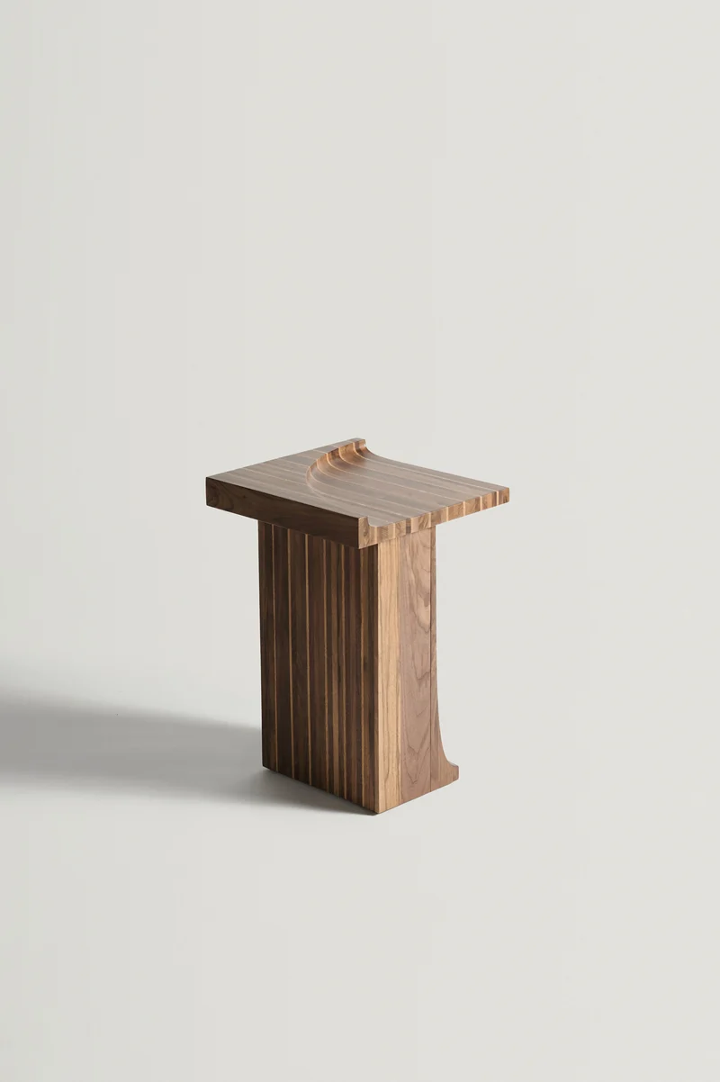 Trama Side Table in Wood and Oak