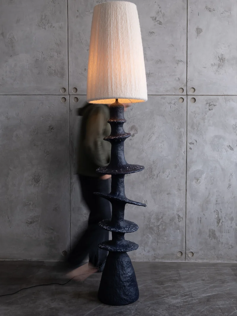 Orbita Clay Floor Lamp
