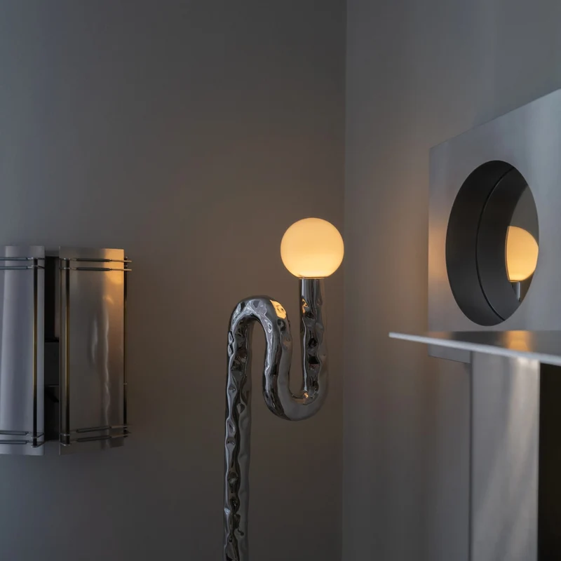 Stainless Steel Floor Lamp - Lasso Series