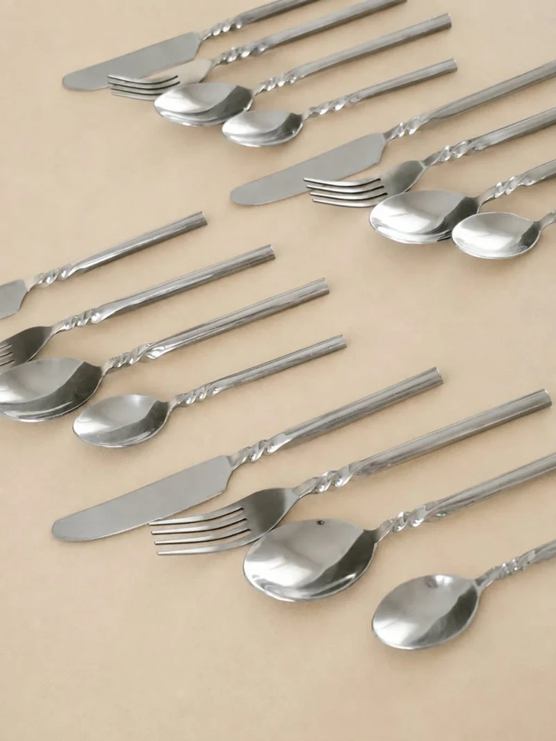 Set of 24-Piece Stainless Steel Cutlery