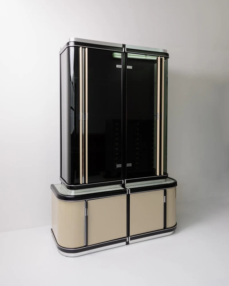1950s Art Deco Bar Cabinet in Lacquered Wood