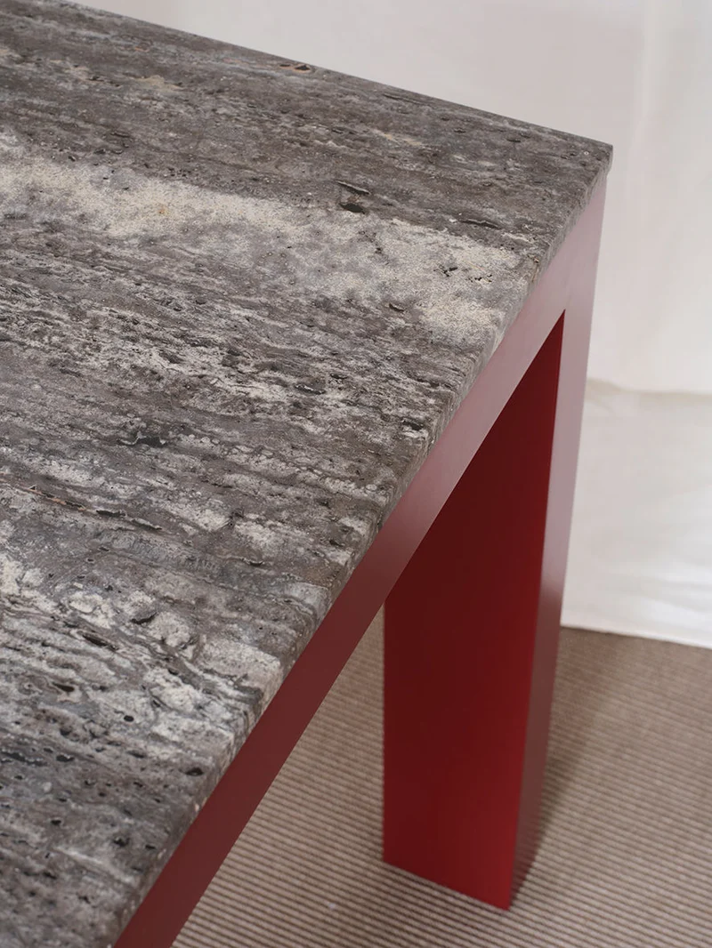 Firme Dining Table