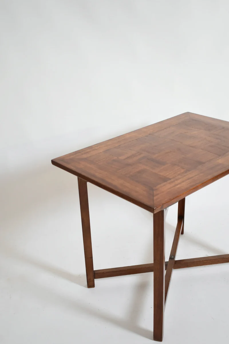 X Shaped Foot Chessboard Table, XIXth c.