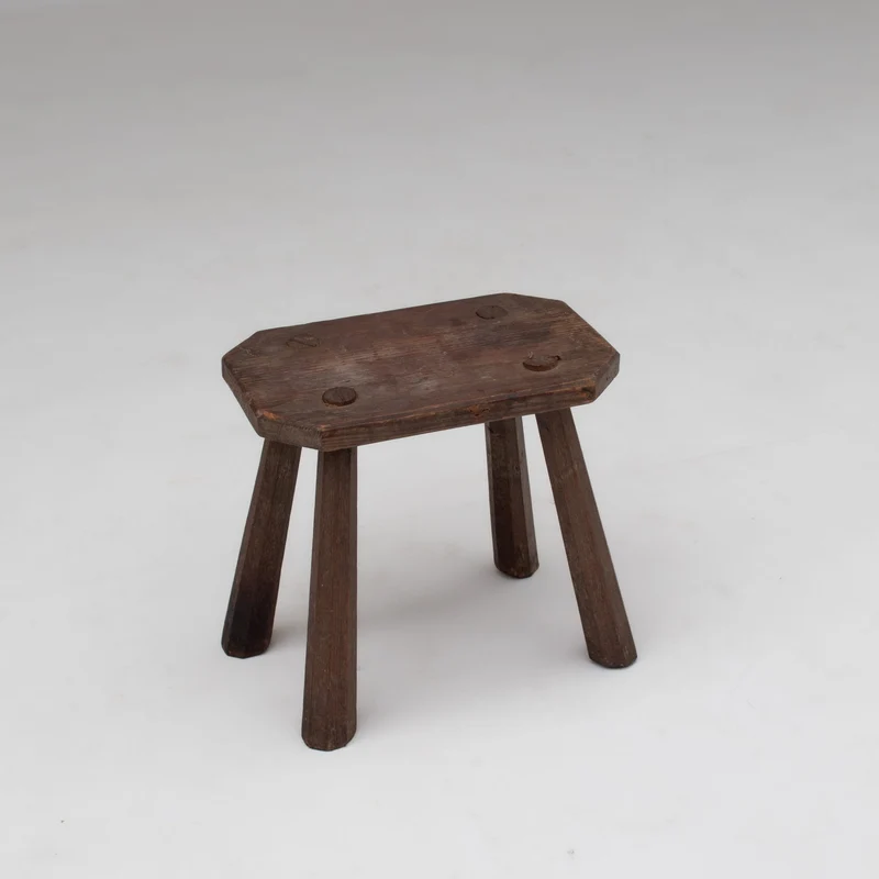 Brutalist Rectangle Bench in Wood