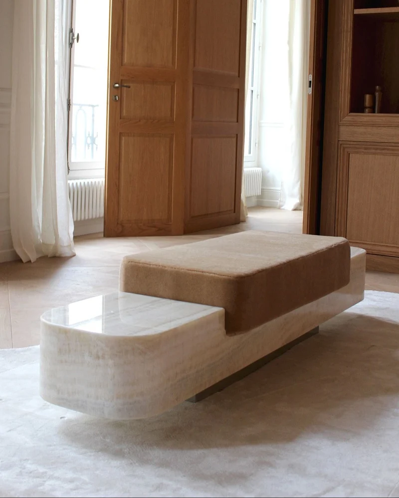 Ran Ivory Onyx Bench