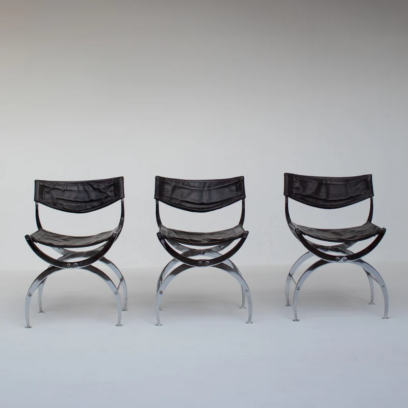 Set of 6 Italian Chrome Dining Chairs with Leather Seating