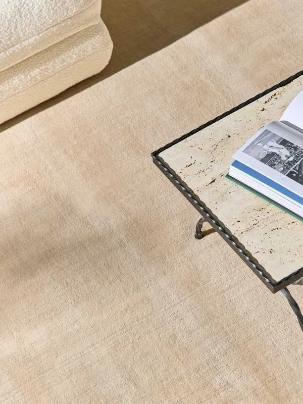 Hand-woven Rug in New Zealand Wool, Beige Sand