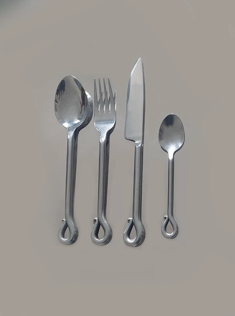 Set of 4 Twist Cutlery